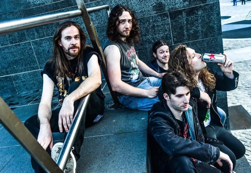 Gama Bomb lanza camiseta en beneficio de los niños de UNICEF en la crisis de Gaza