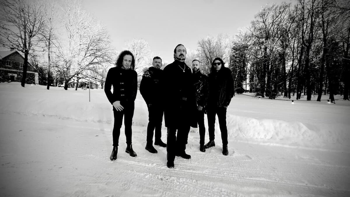 Moonspell regresa con 'Far From God': el nuevo álbum de los maestros góticos portugueses