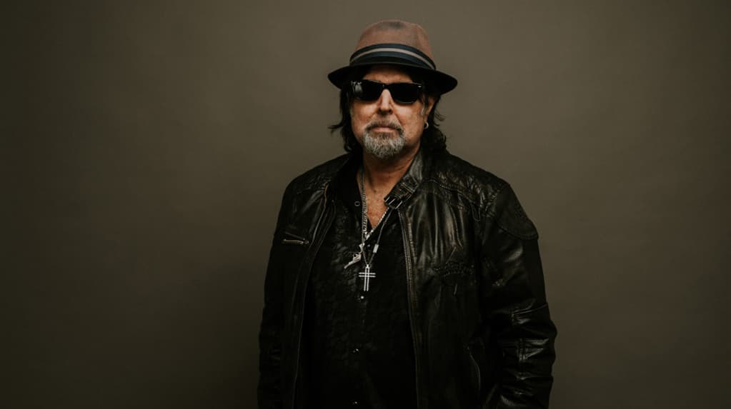 Phil Campbell, legendario guitarrista de Motörhead, fallece a los 64 años