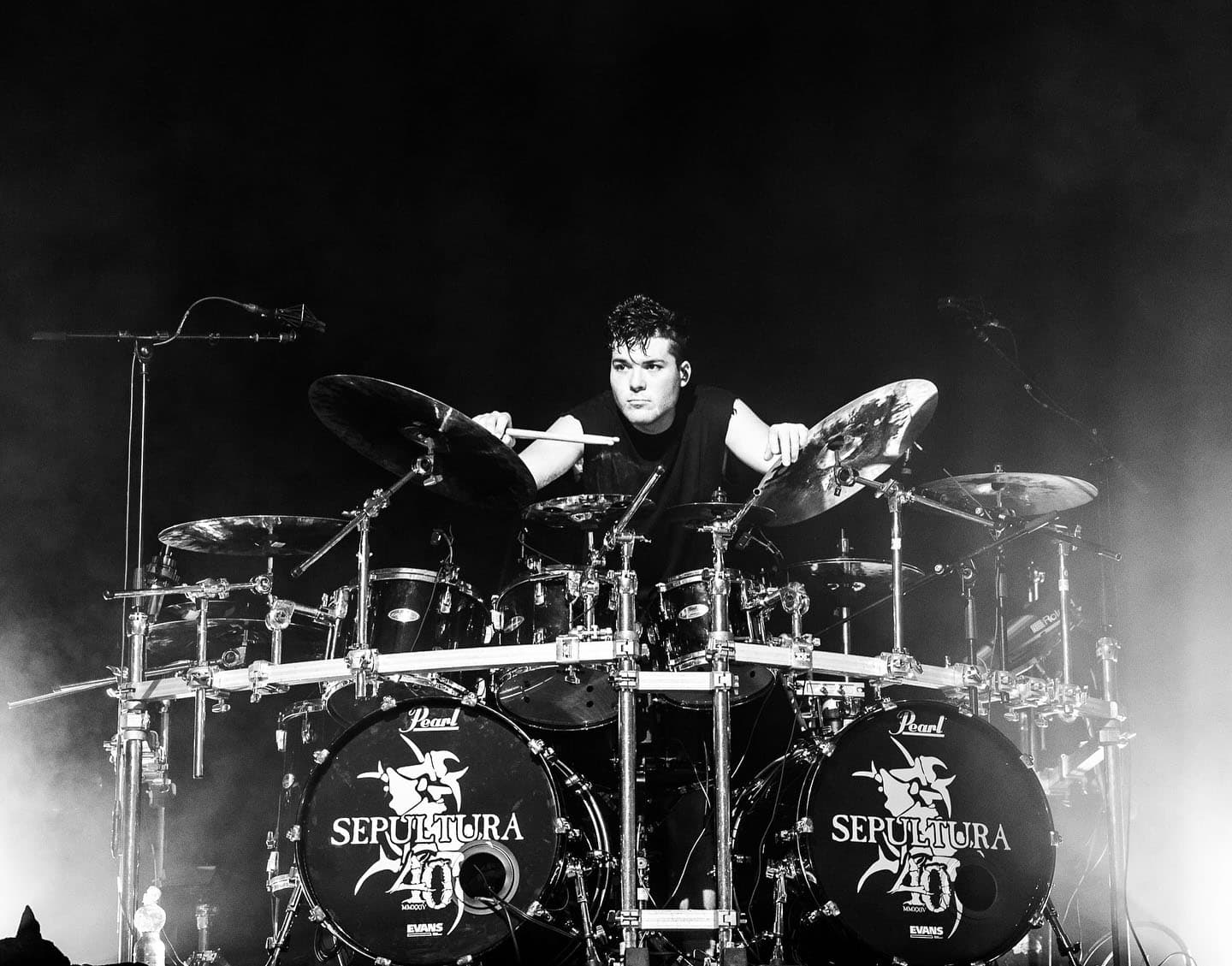 Greyson Nekrutman habla sobre su llegada a Sepultura para la gira de despedida