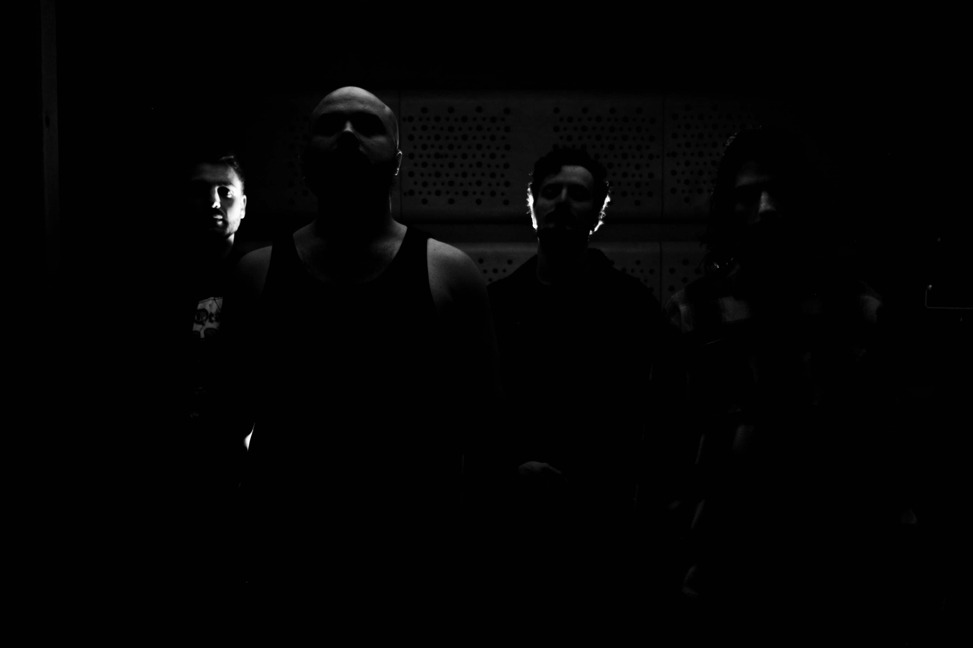 Kybalion lanza su potente nuevo sencillo "Make the World Bleed"
